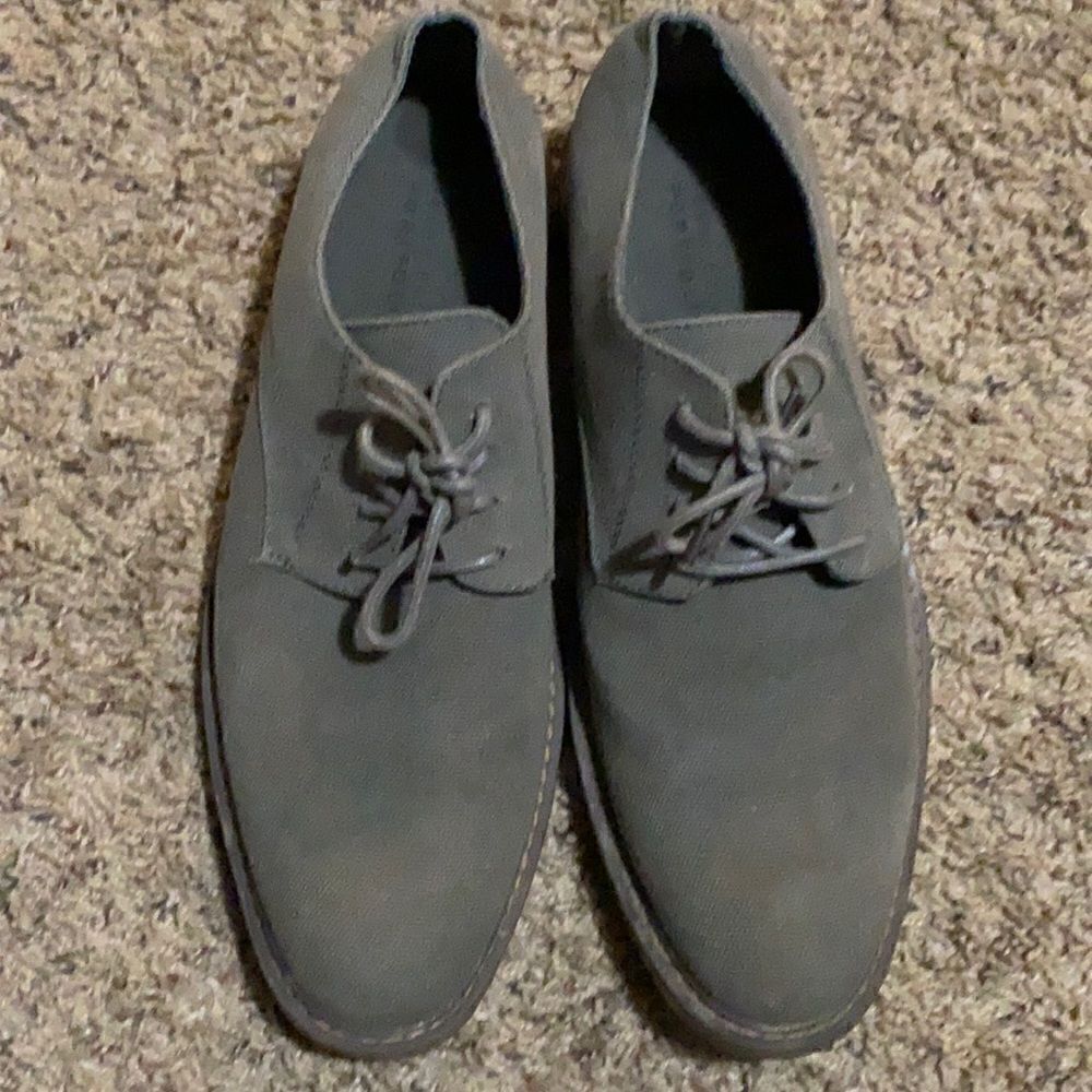 Perry Ellis portfolio shoes